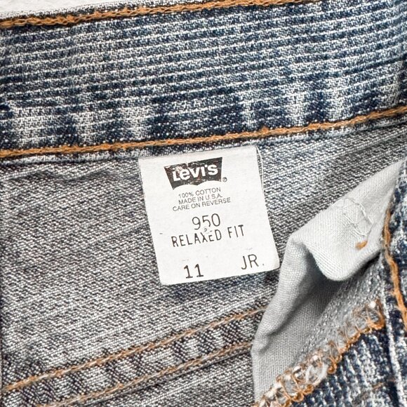 Vintage 90s Levi's 37942 950 Relaxed Fit Button Fly Denim Shorts Size 11 | 29” - Picture 5 of 10
